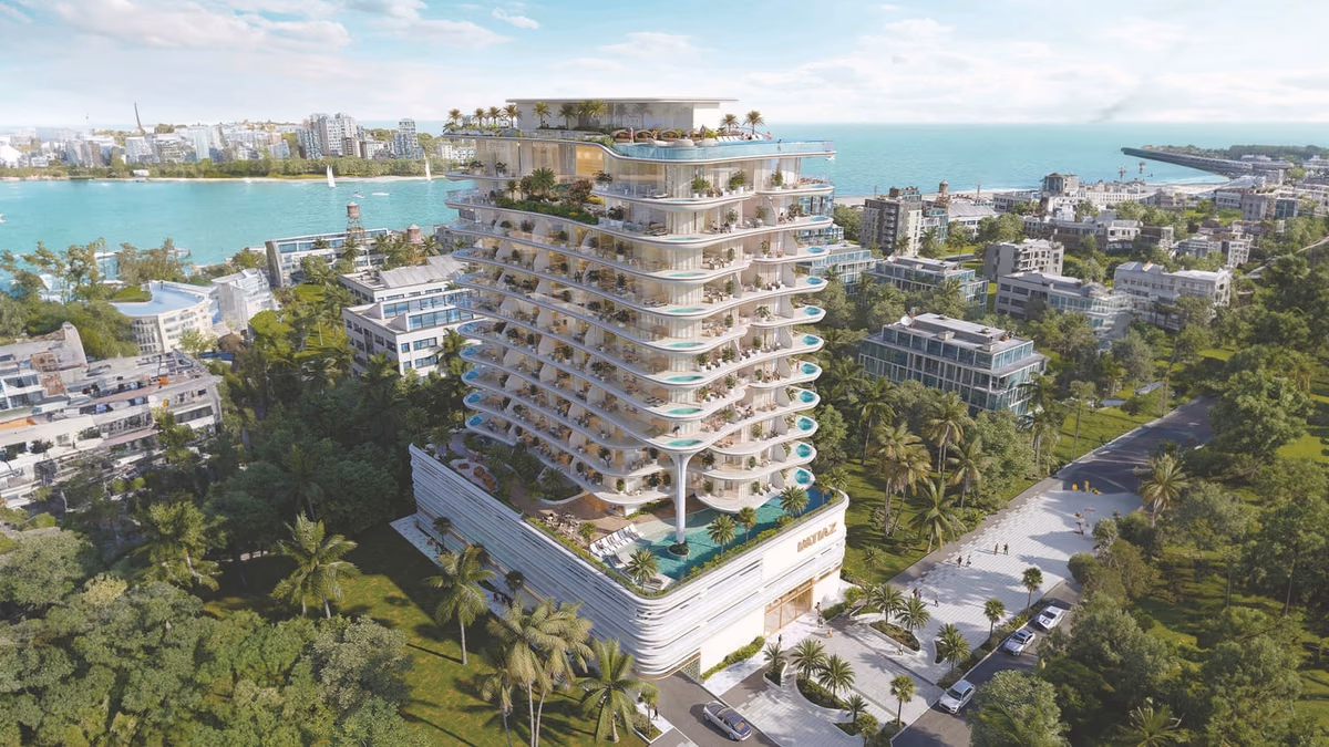 Beach Walk Residence 2, image 3