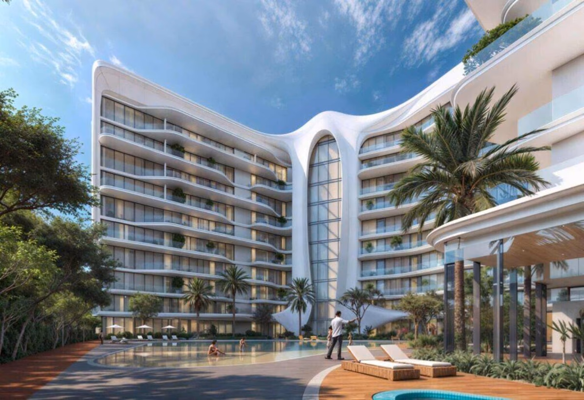 Beverly Grande, image 2